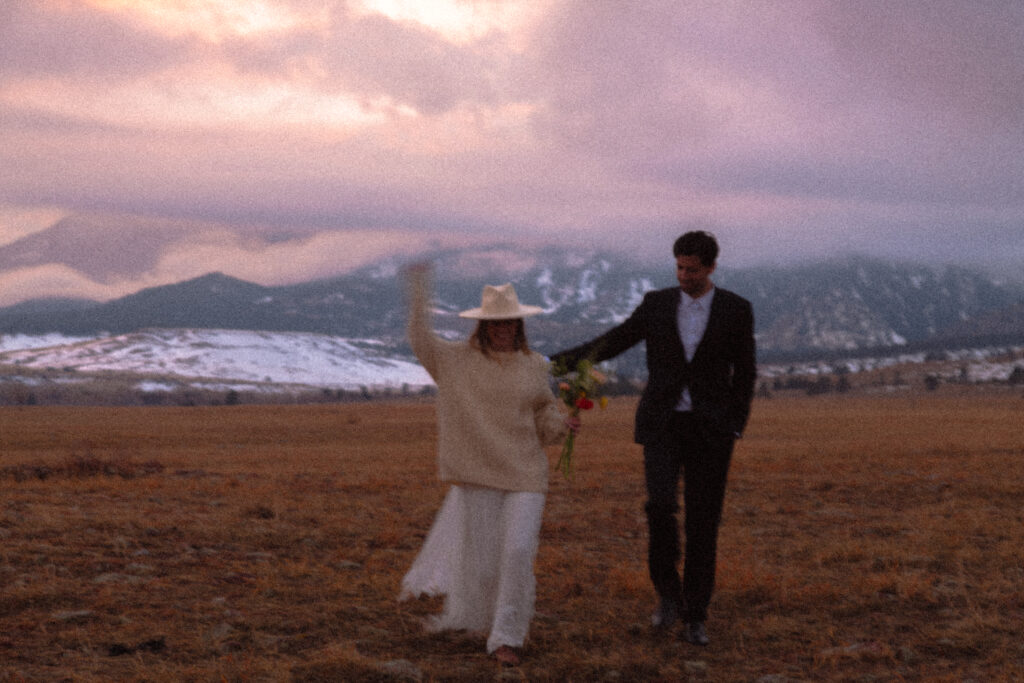 Flatirons-elopement-photos-Boulder-Colorado-wedding